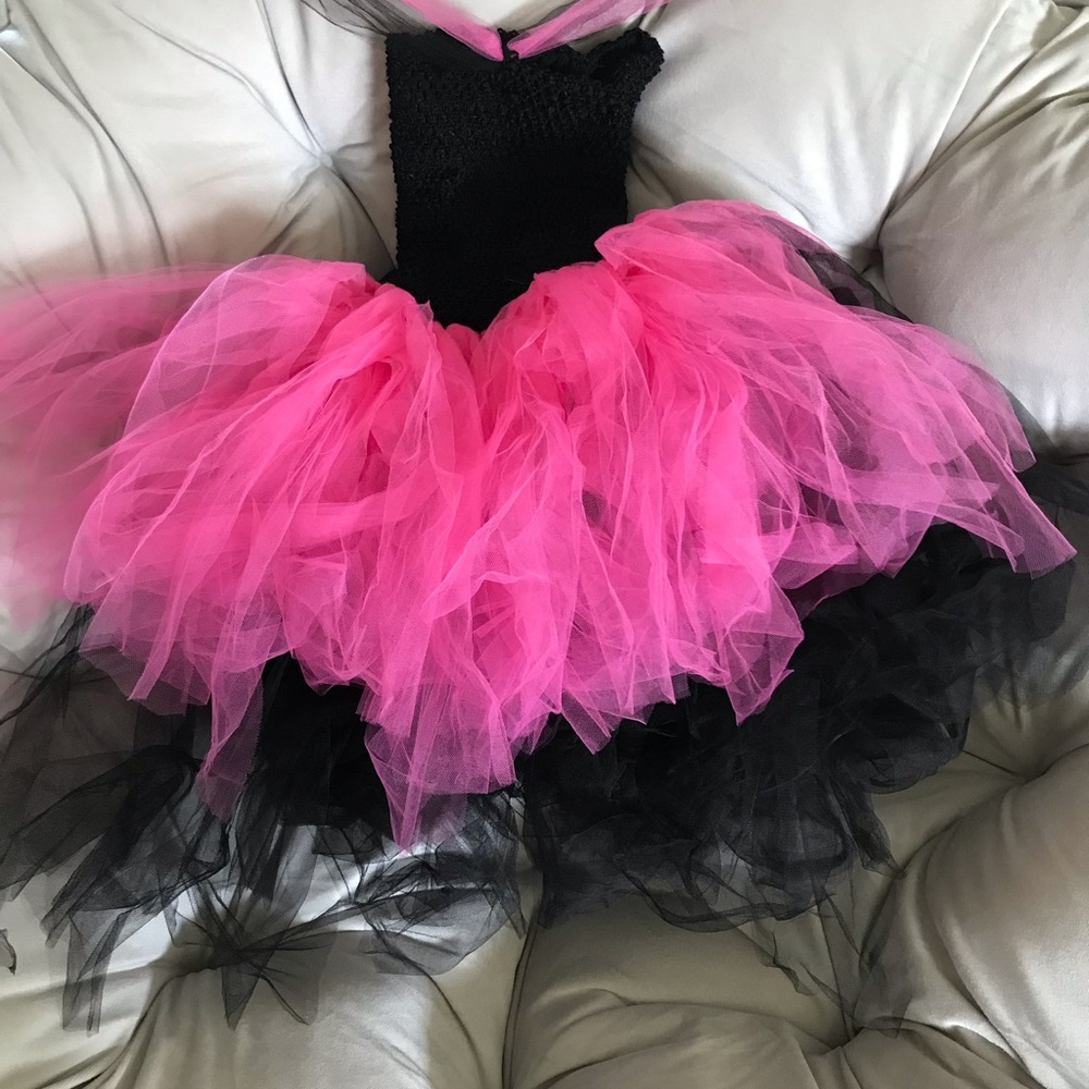 Girl’s size 8/9 costume